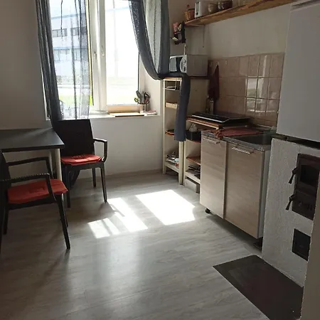 Spacious In Near The Sea Apartment